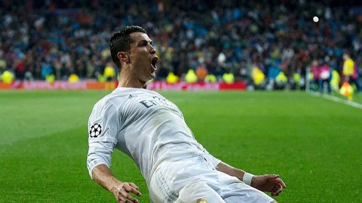 Cristiano Ronaldo on the pitch